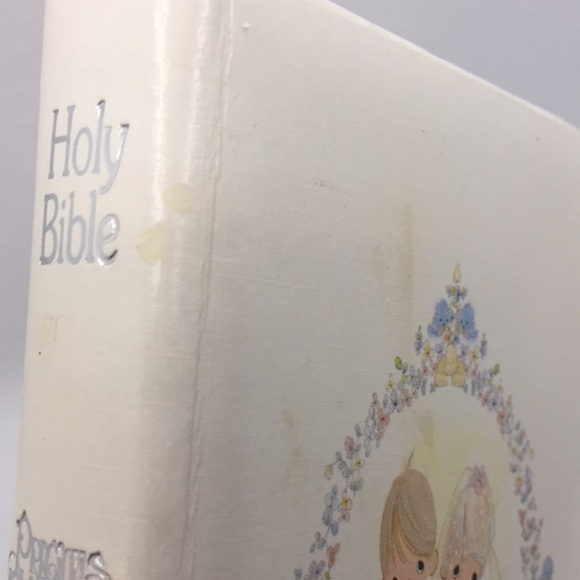 Precious Moments Bible Wedding Edition King James White Padded Cover - Picture 16 of 16